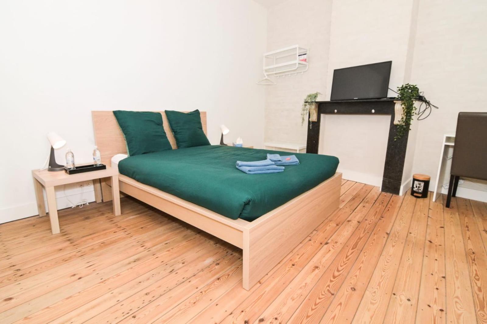 Cozy And Confortable Room Near Brussels Central Station Екстериор снимка